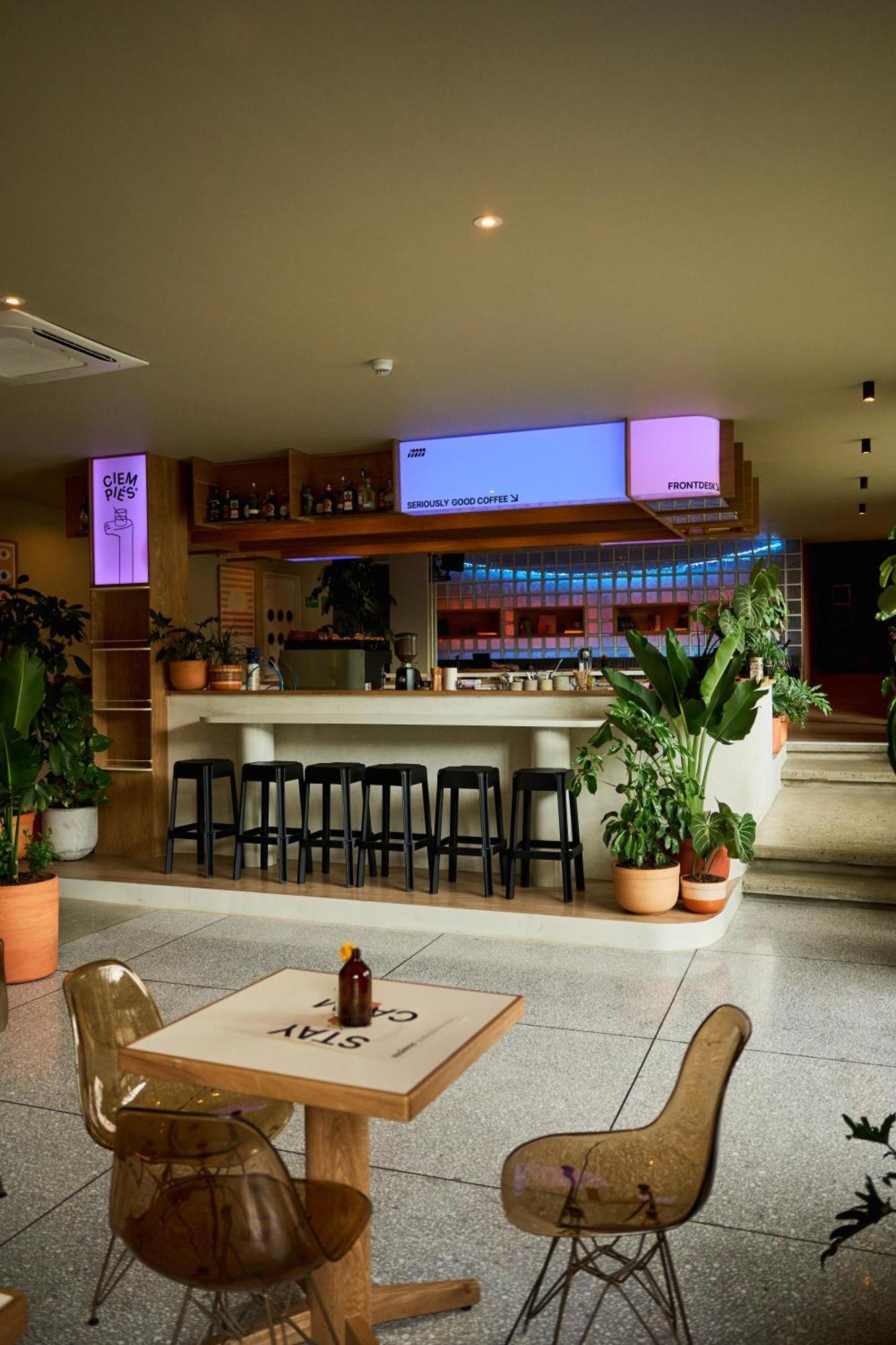 The Somos Central Hotel Poblado Medellín Exteriör bild