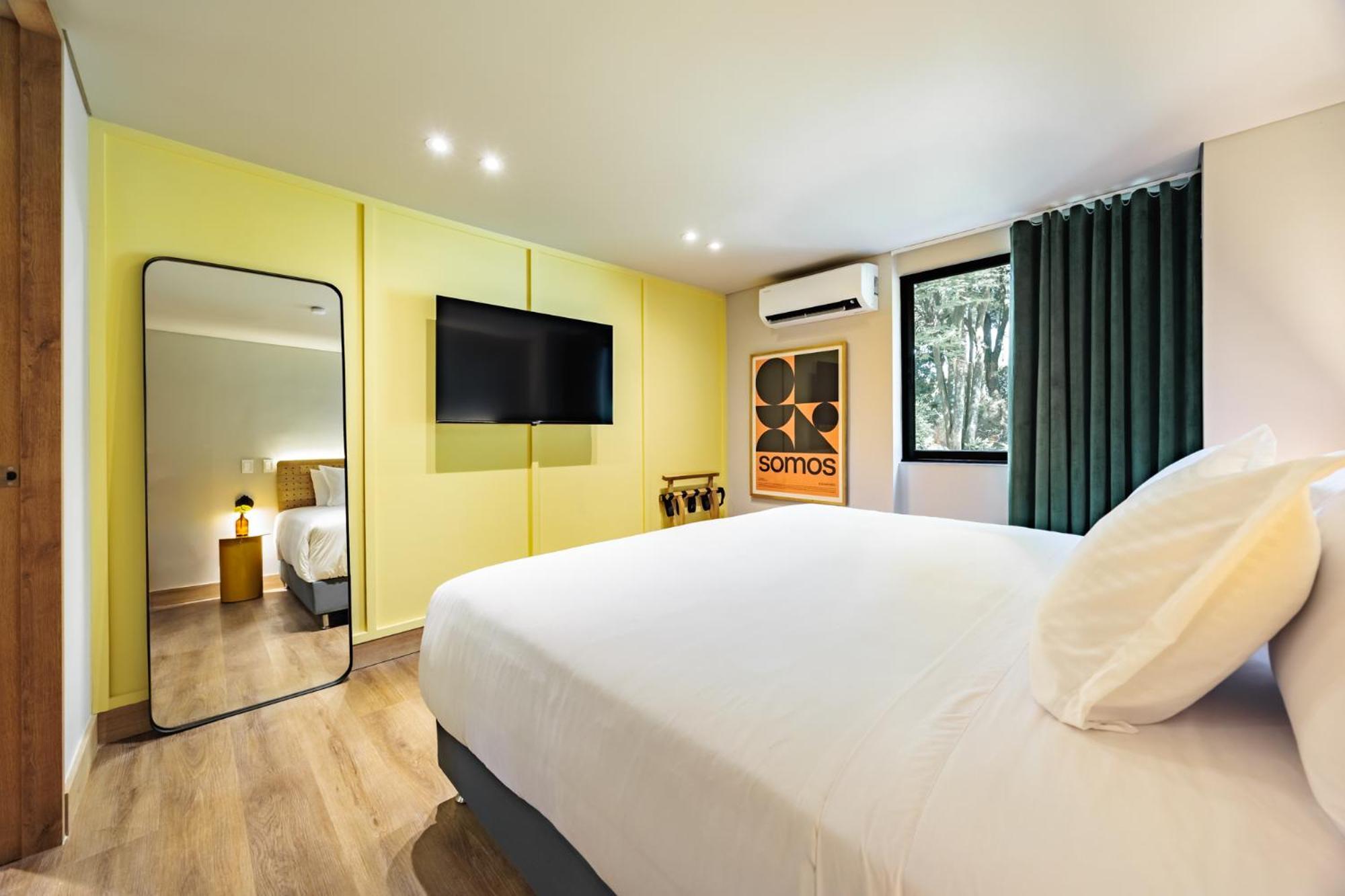The Somos Central Hotel Poblado Medellín Exteriör bild