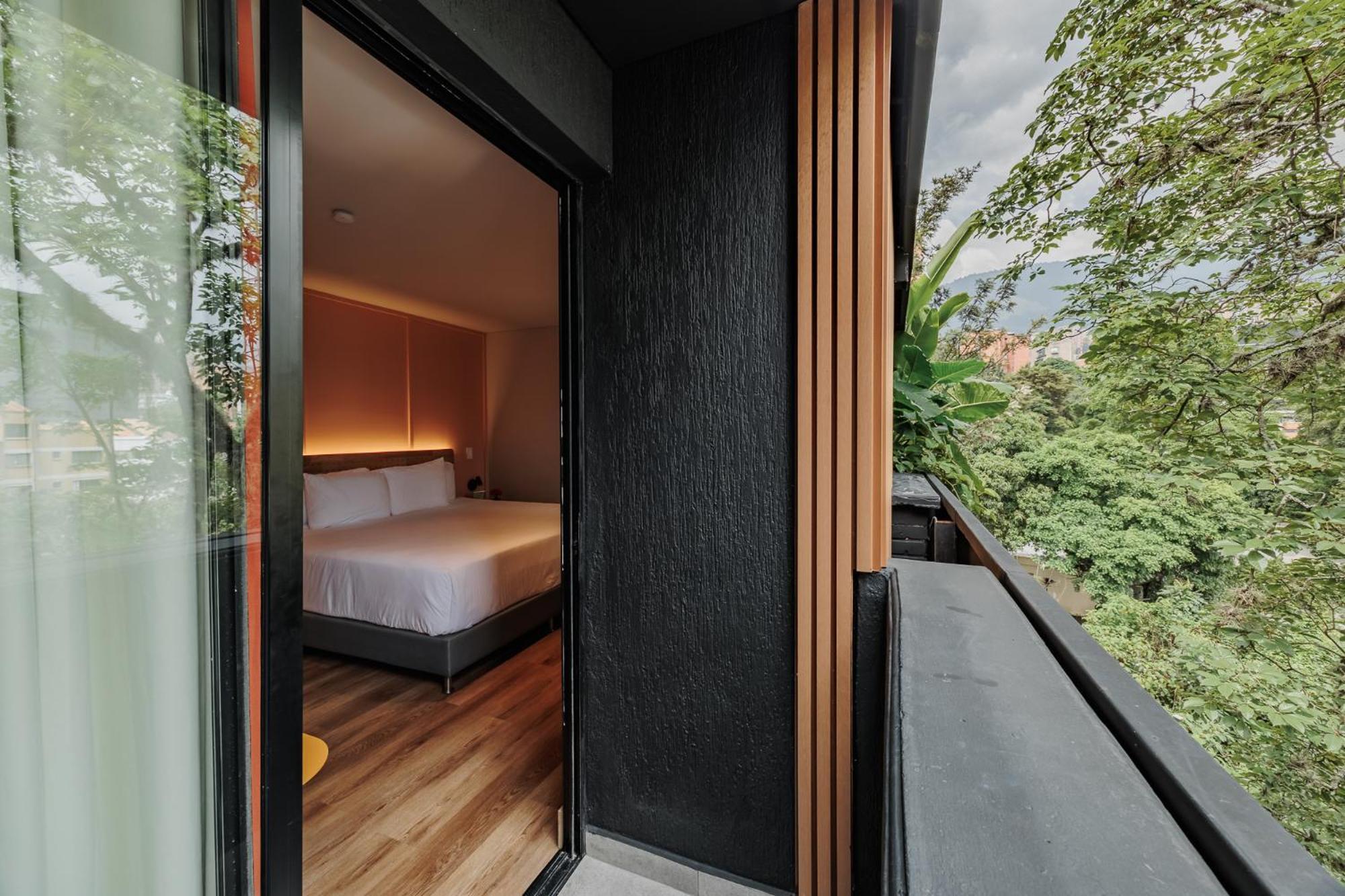The Somos Central Hotel Poblado Medellín Exteriör bild